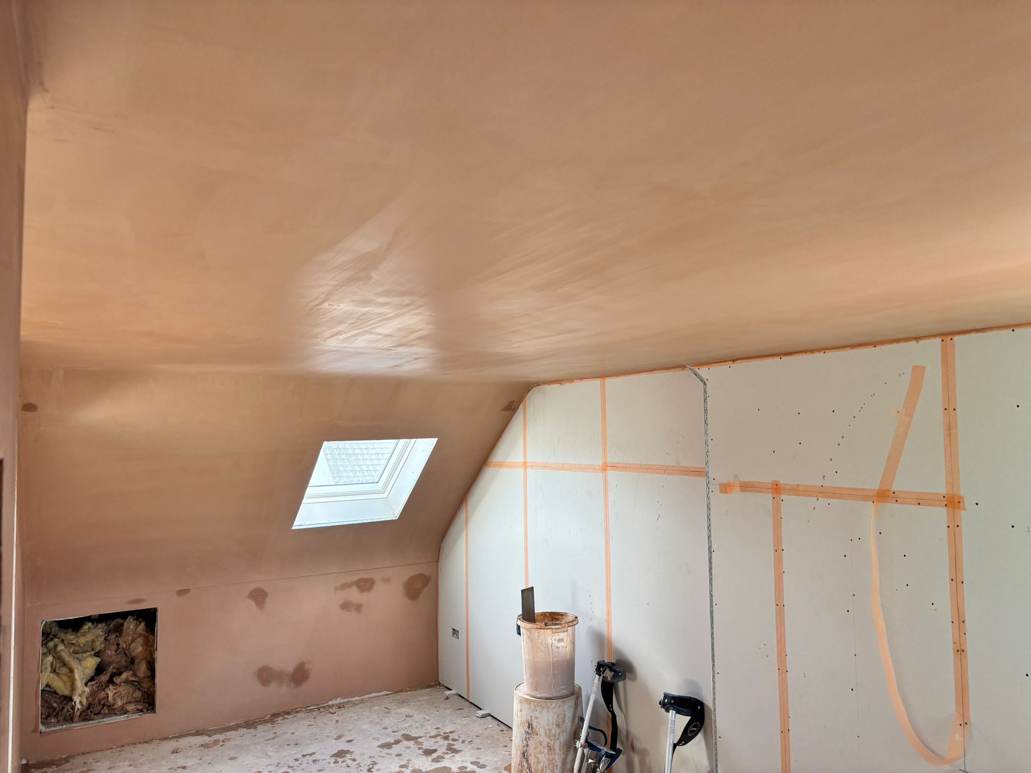 Loft plasterboarding